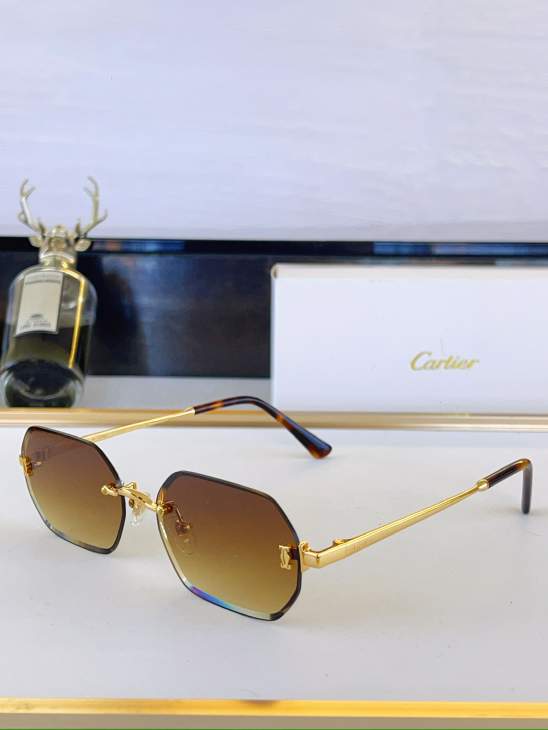 Picture of Cartier Sunglasses _SKUfw80049451fw